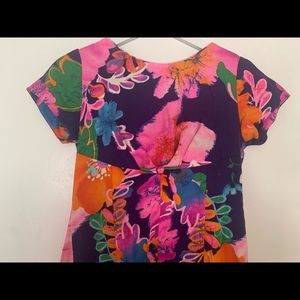 Handmade, vintage, rayon-like fabric, spacious flowing design, zipper closure